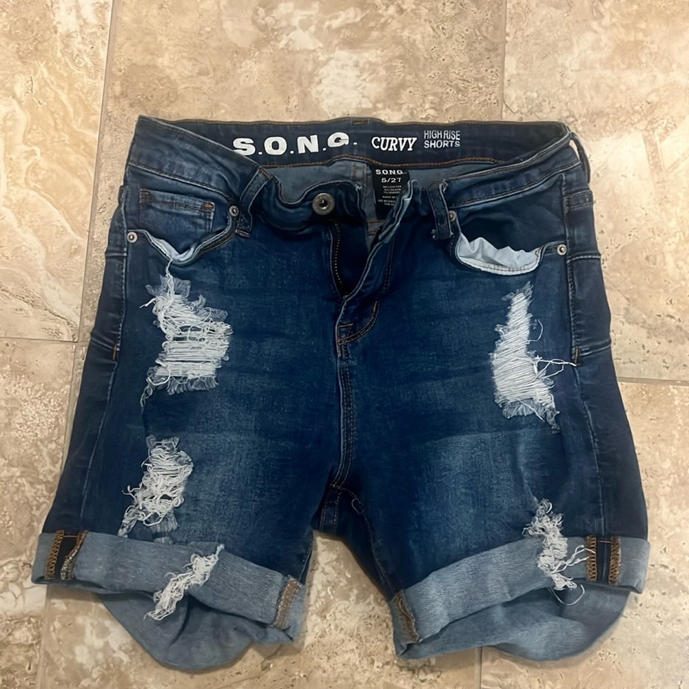 S.O.N.G. SUPER STRETCH HI-RISE SHORTS WOMENS SIZE